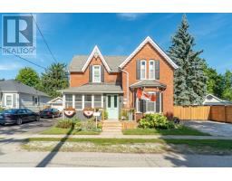 <div class="price">$1,299,000</div> 231 Arthur Street, Halton Hills (Ac Acton)<br><div style="margin-bottom:8px;"><small>Royal LePage Real Estate Associates</small></div><div class='bed_bath'>5 Bed | 3 Bath</div>