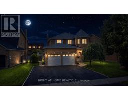 <div class="price">$1,365,900</div> 17 Eaton Street, Halton Hills (Georgetown)<br><div style="margin-bottom:8px;"><small>Right At Home Realty</small></div><div class='bed_bath'>6 Bed | 4 Bath</div>