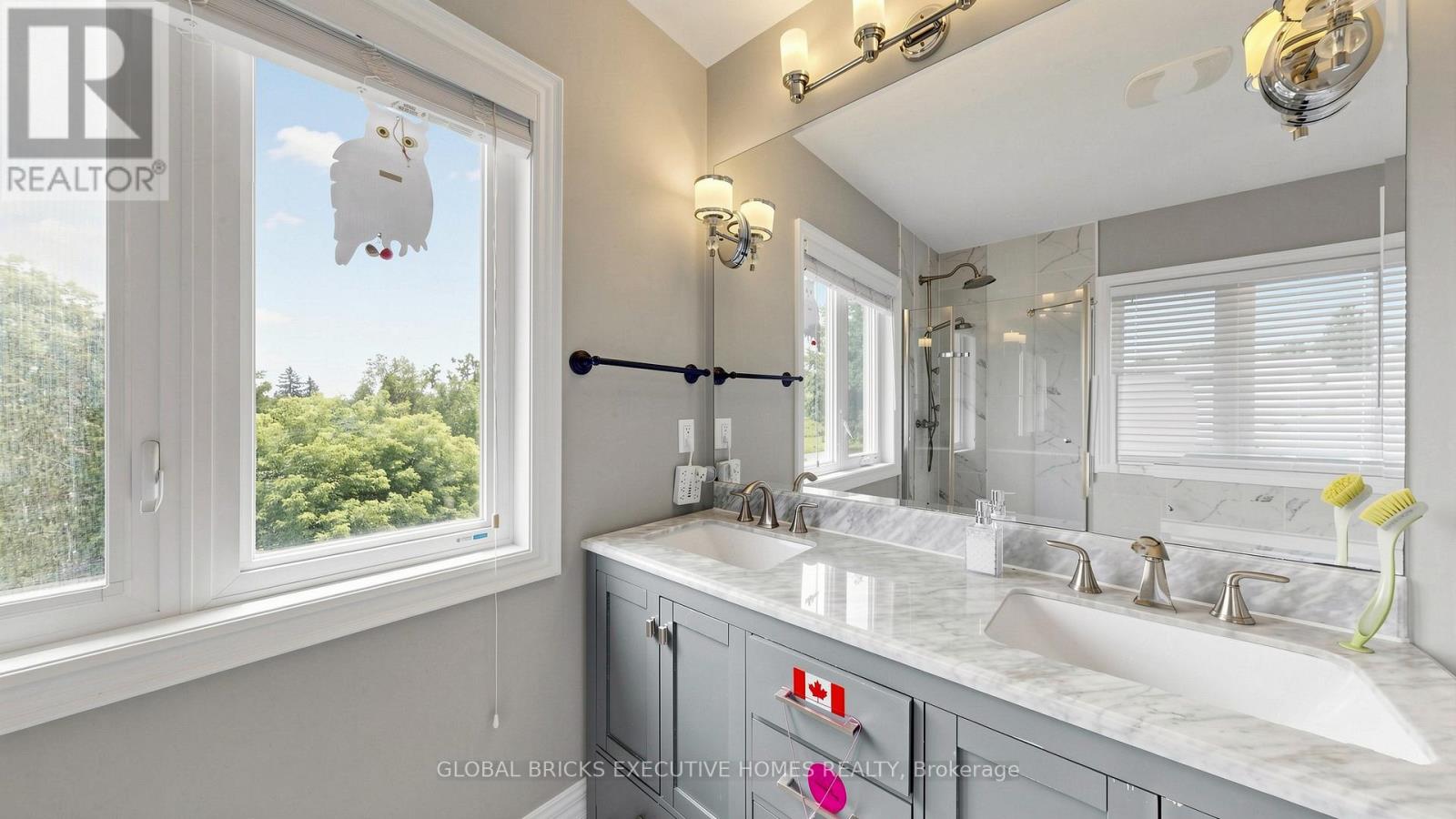 33 Ann Street, Halton Hills (Georgetown), Ontario  L7G 2V3 - Photo 25 - W13536116