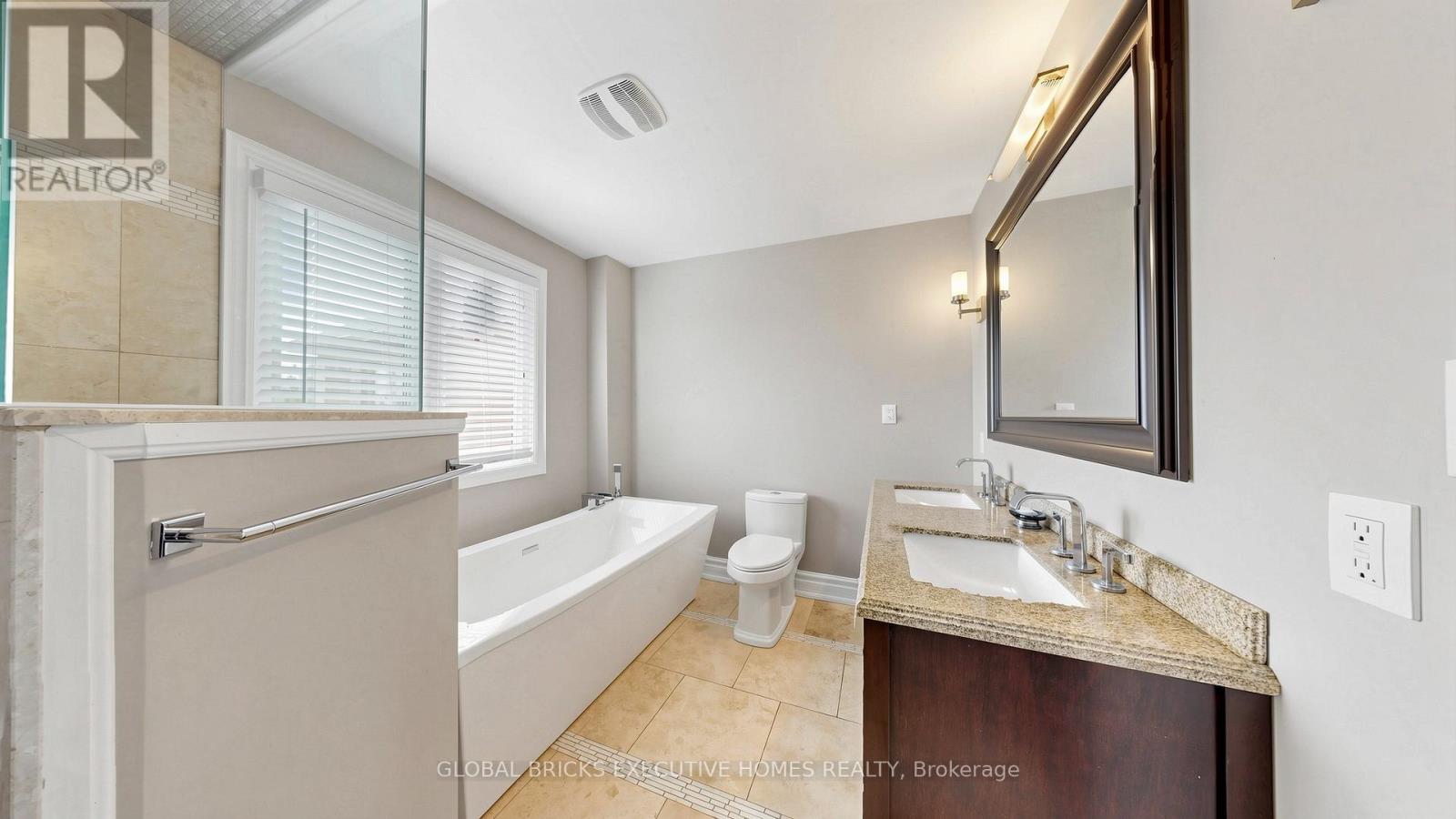 33 Ann Street, Halton Hills (Georgetown), Ontario  L7G 2V3 - Photo 28 - W13536116