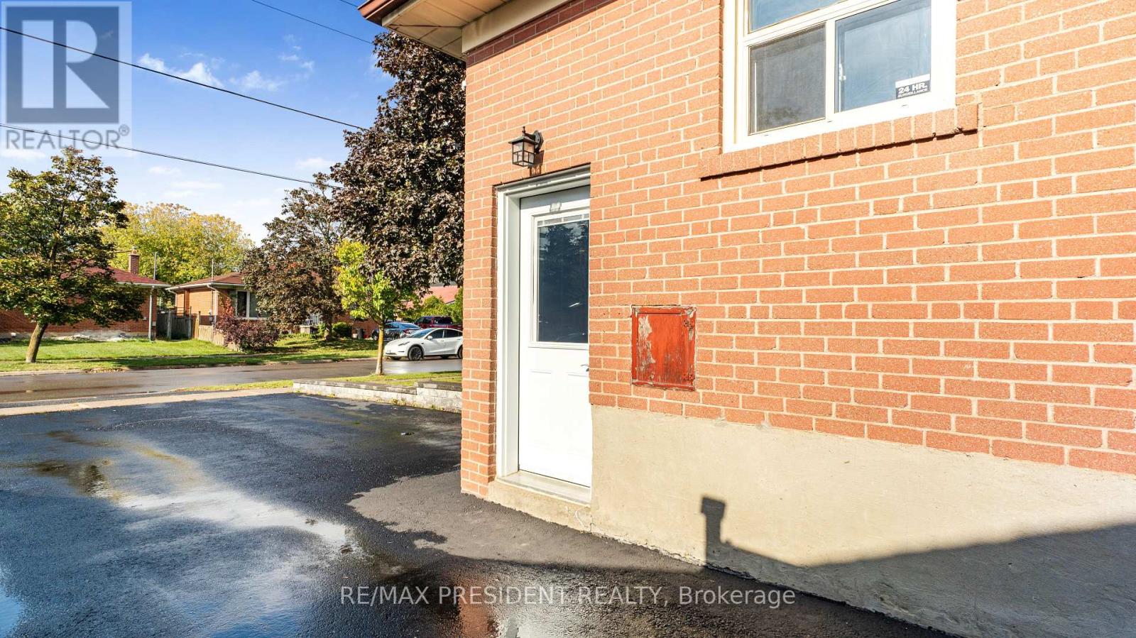 163 Prince Charles Drive, Halton Hills (Georgetown), Ontario  L7G 3W1 - Photo 4 - W13538288