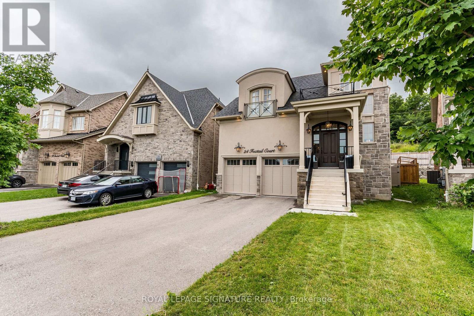 24 Foxtail Court, Halton Hills (Georgetown), Ontario  L7G 6N7 - Photo 4 - W13541280