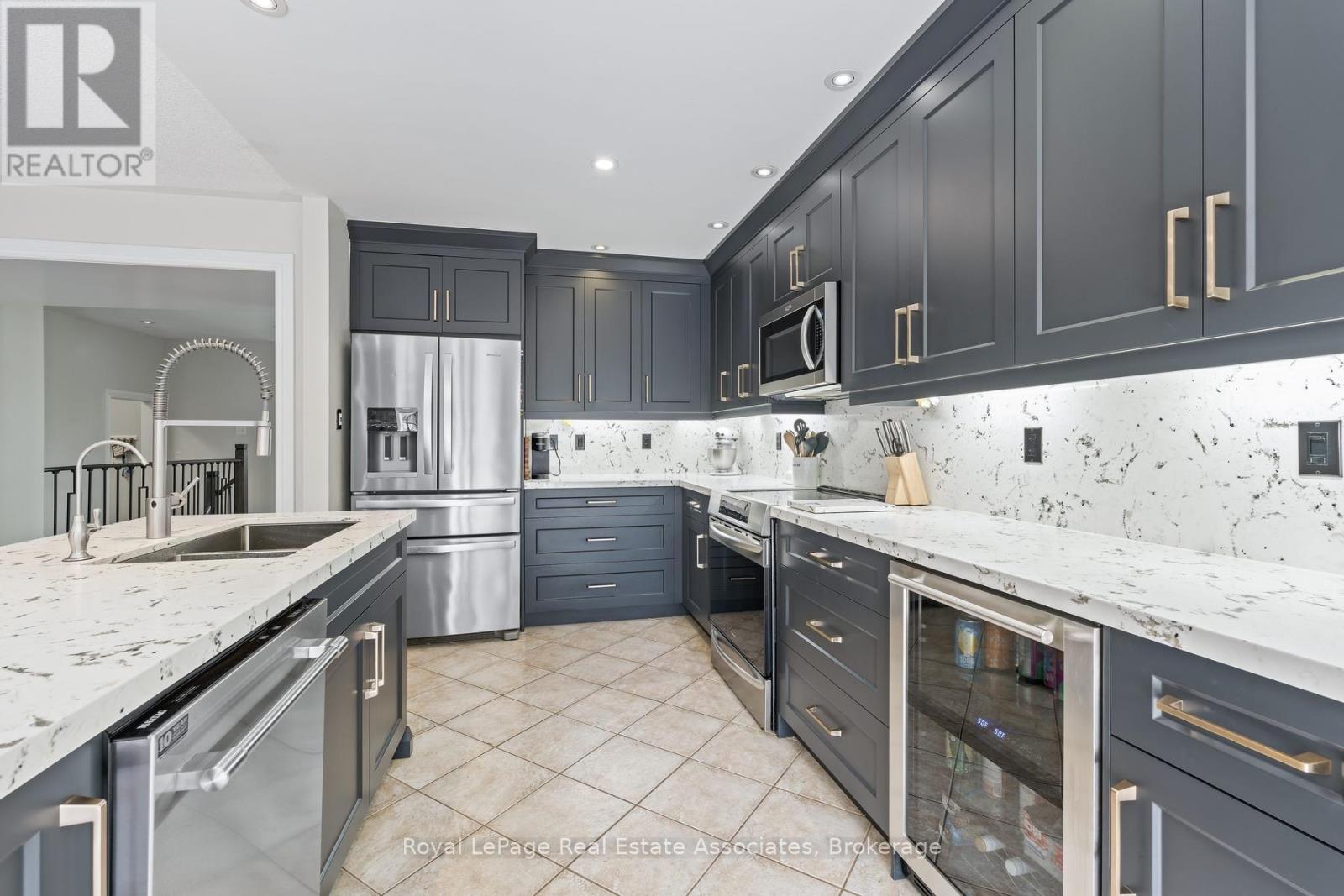62 Somerville Road, Halton Hills (Ac Acton), Ontario  L7J 2Z7 - Photo 12 - W13542812