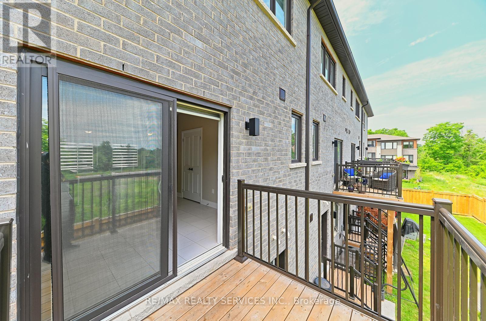 52 Humberstone Drive, Halton Hills (Georgetown), Ontario  L7G 0P6 - Photo 26 - W13542832