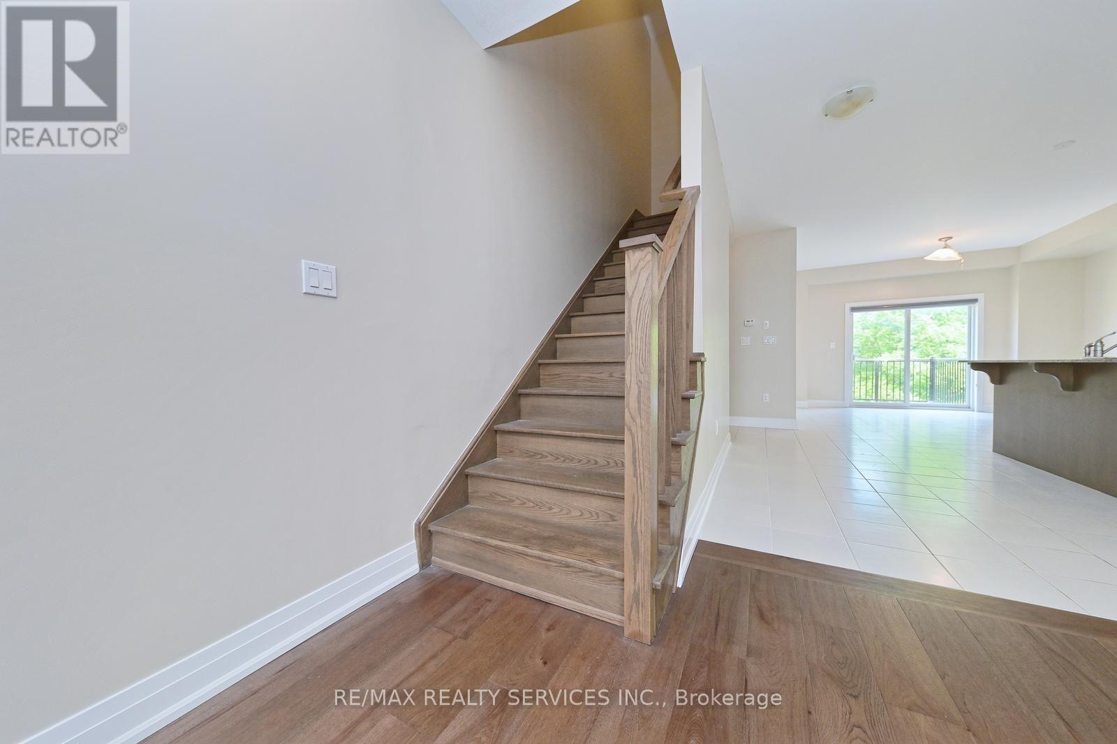 52 Humberstone Drive, Halton Hills (Georgetown), Ontario  L7G 0P6 - Photo 29 - W13542832