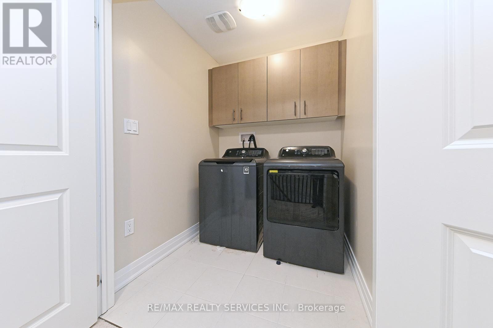 52 Humberstone Drive, Halton Hills (Georgetown), Ontario  L7G 0P6 - Photo 40 - W13542832