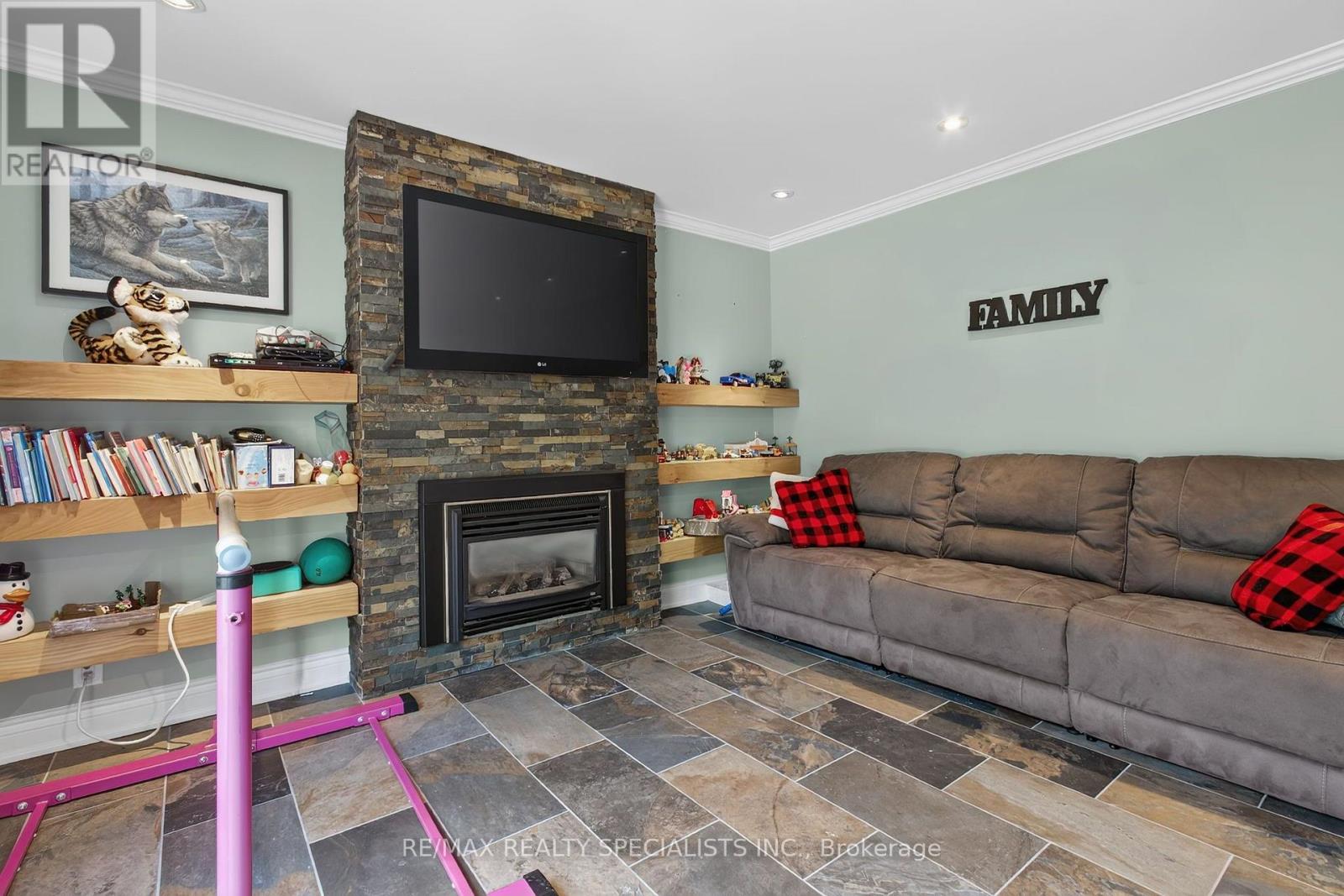 24 Regan Crescent, Halton Hills (Georgetown), Ontario  L7G 1B1 - Photo 26 - W13543154