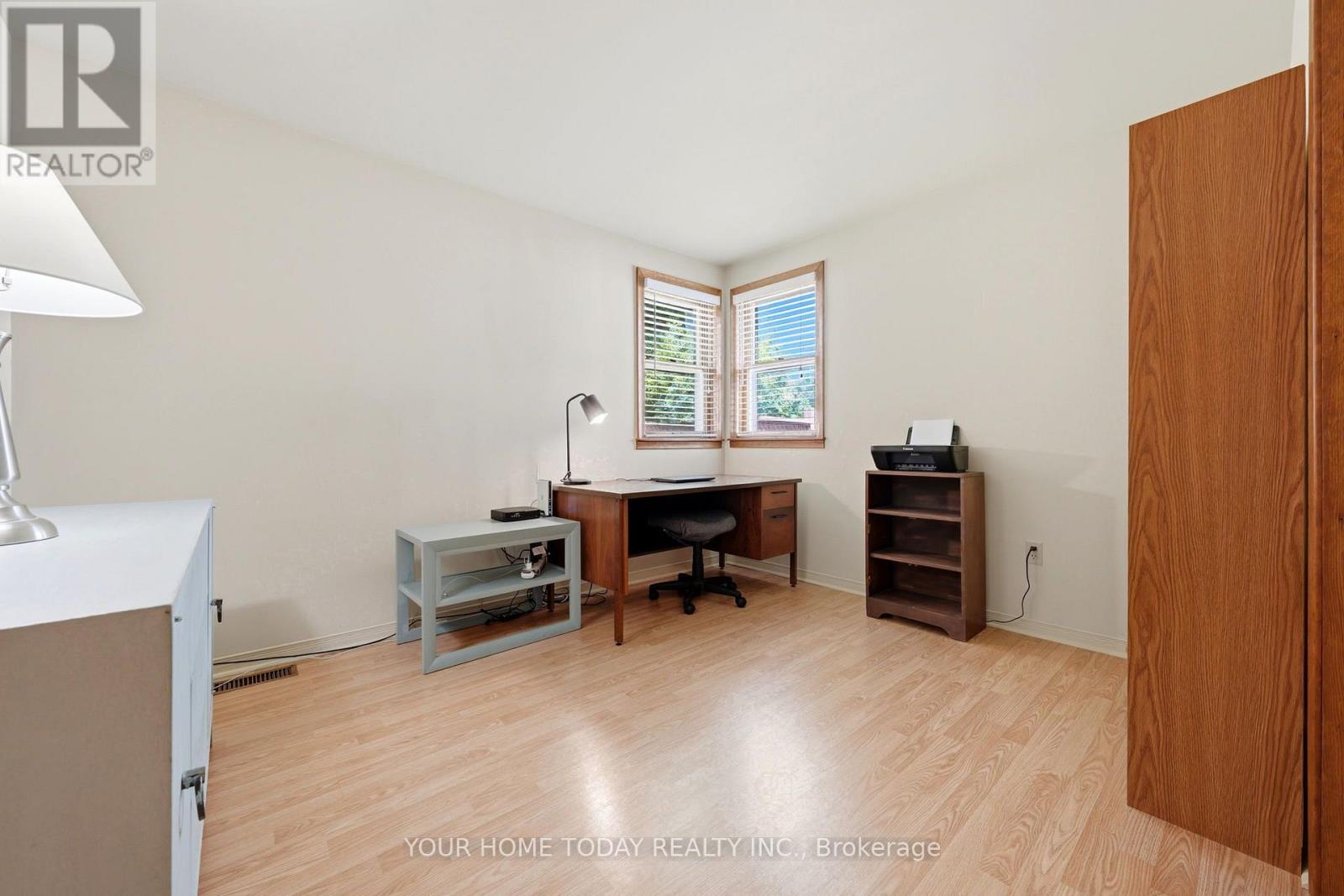 32 Dayfoot Drive, Halton Hills (Georgetown), Ontario  L7G 2L1 - Photo 14 - W13543276