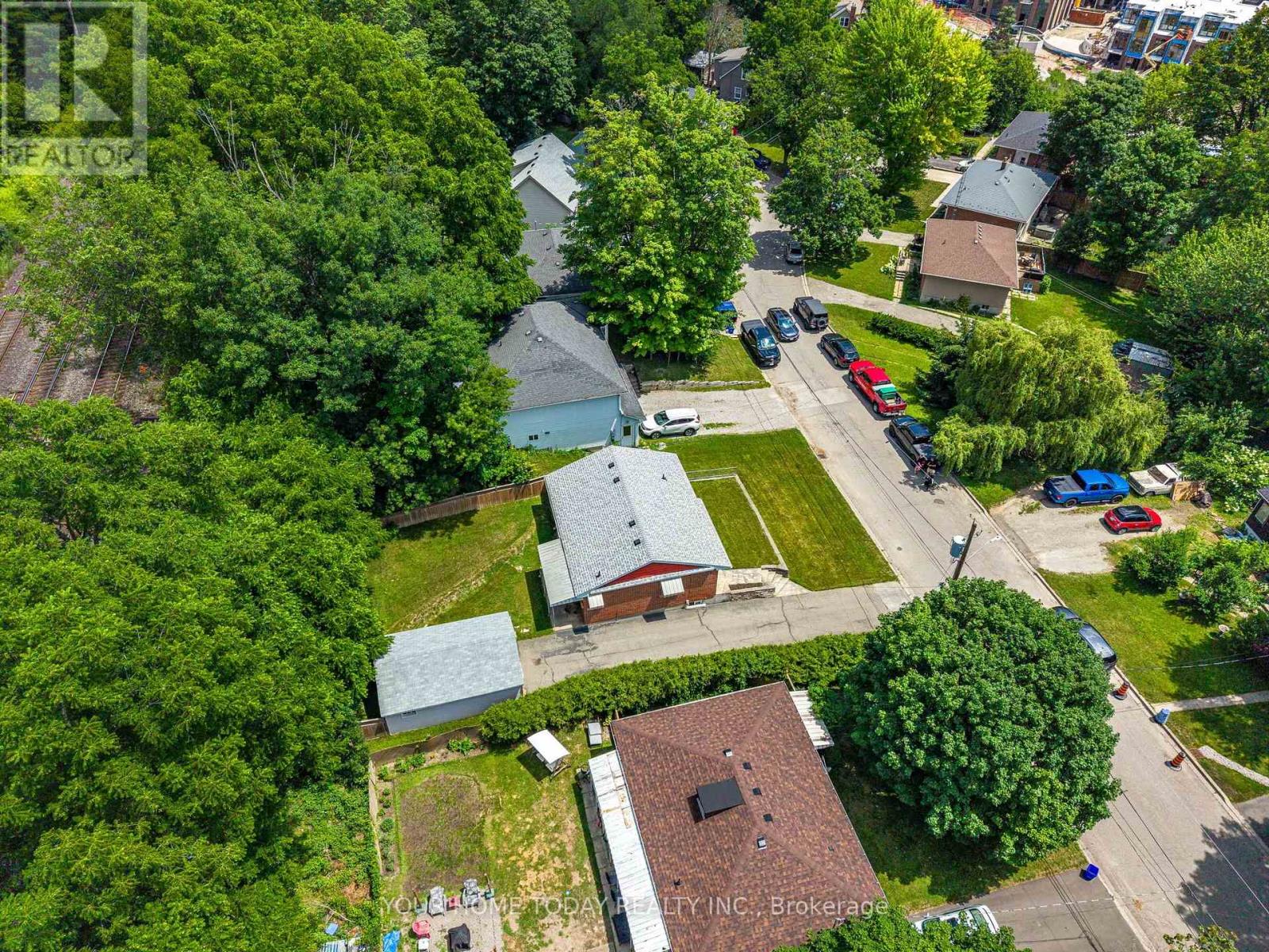 32 Dayfoot Drive, Halton Hills (Georgetown), Ontario  L7G 2L1 - Photo 26 - W13543276