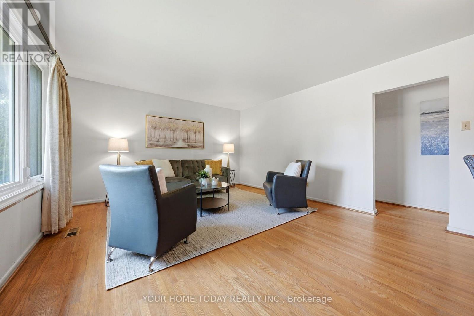 5 Lane Court, Halton Hills (Georgetown), Ontario  L7G 1S4 - Photo 10 - W13543472