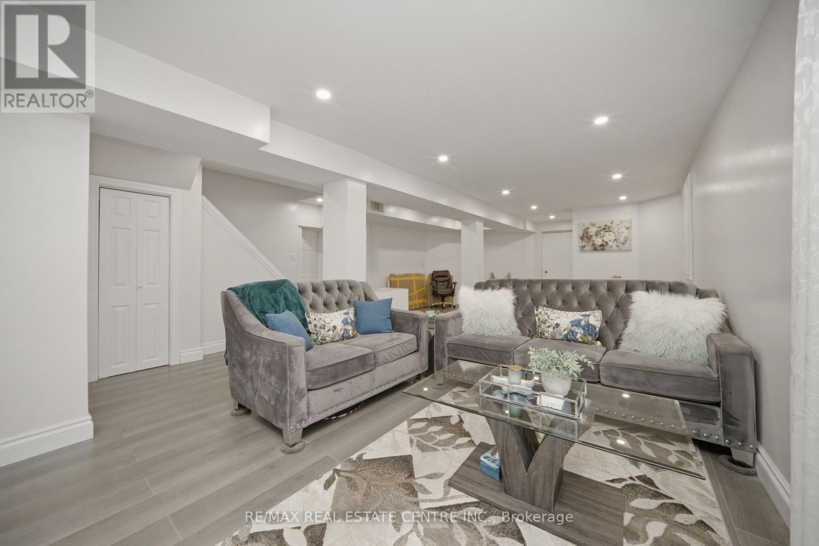 49 Miller Drive, Halton Hills (Georgetown), Ontario  L7G 5P7 - Photo 40 - W13548298