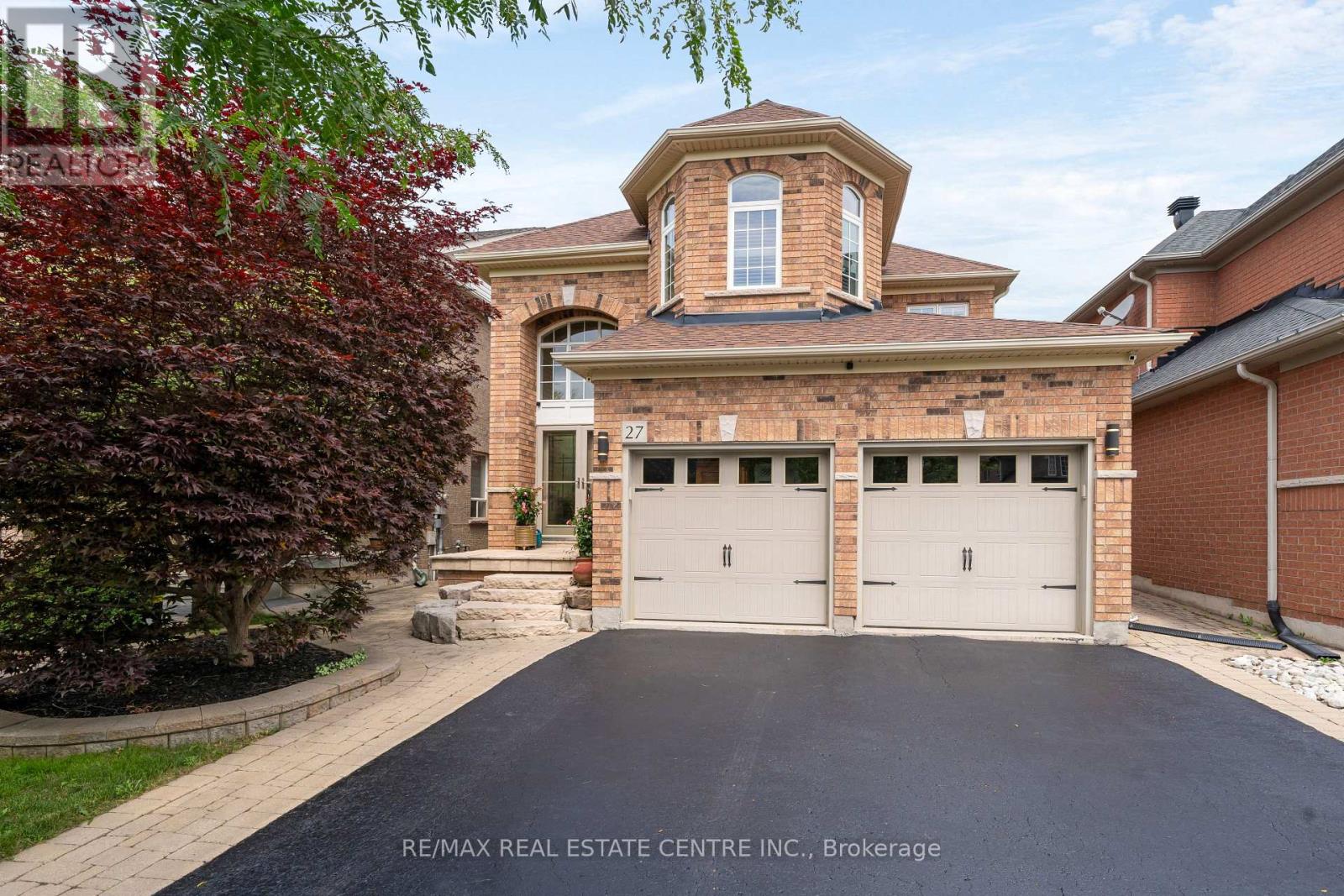 27 Milfoil Street, Halton Hills (Georgetown), Ontario  L7G 6M5 - Photo 1 - W13549330