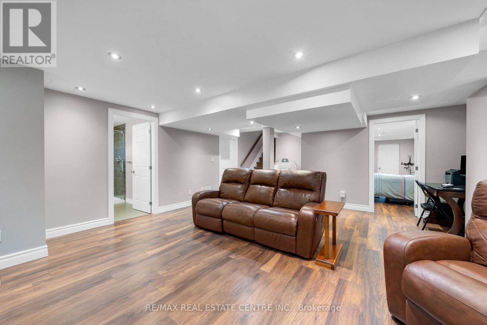 27 Milfoil Street, Halton Hills (Georgetown), Ontario  L7G 6M5 - Photo 32 - W13549330