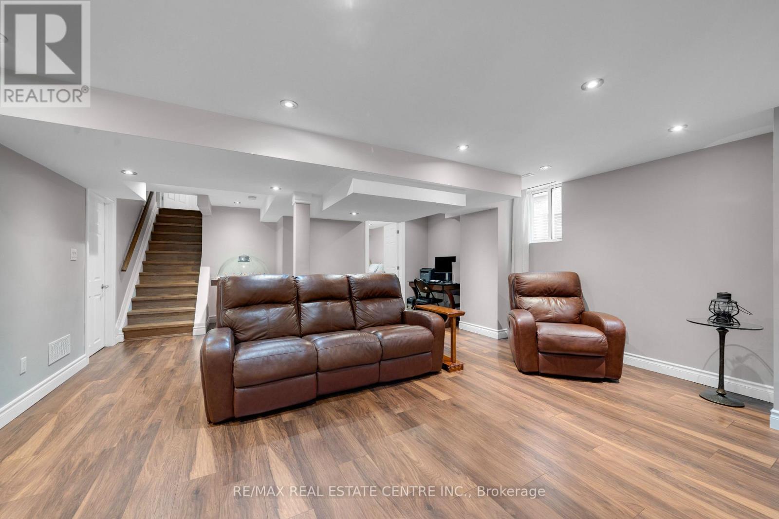 27 Milfoil Street, Halton Hills (Georgetown), Ontario  L7G 6M5 - Photo 33 - W13549330