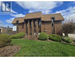 <div class="price">$16<small> / ft<sup>2</sup></small></div> 4 - 1454 King Street E, Kitchener<br><div style="margin-bottom:8px;"><small>Homelife/response Realty Inc.</small></div><div class='bed_bath'>1 Bath</div>