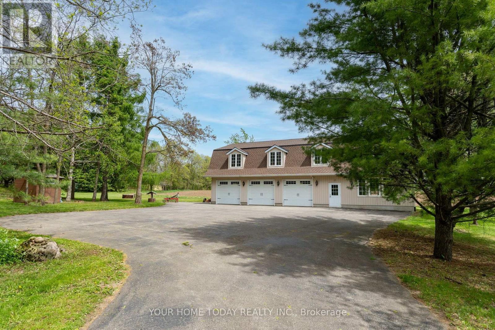 12609 Fifth Line, Halton Hills (Rural Halton Hills), Ontario  L0P 1H0 - Photo 3 - W13550918