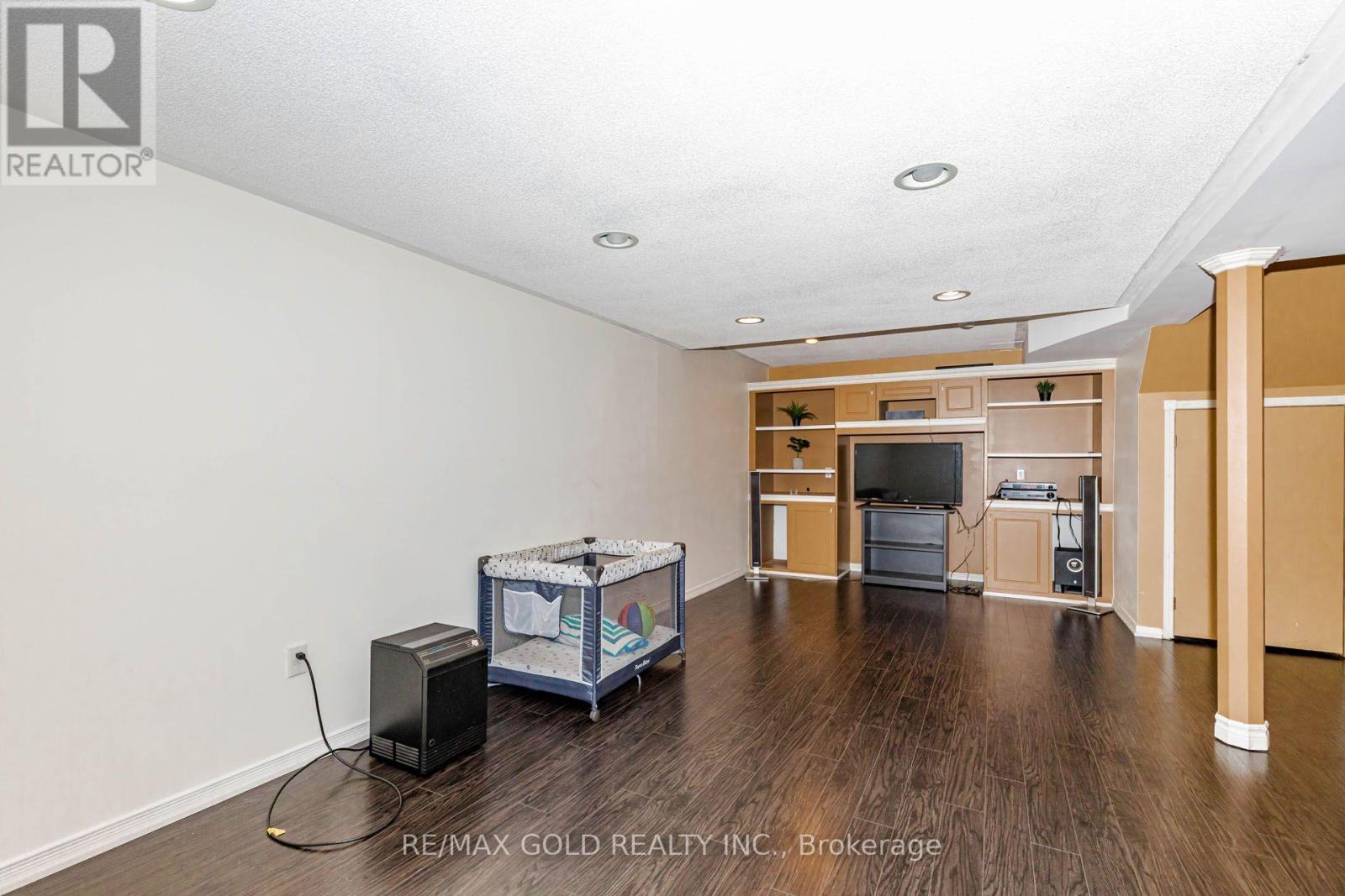 93 Lauchlin Crescent, Halton Hills (Georgetown), Ontario  L7G 5R3 - Photo 40 - W13554502