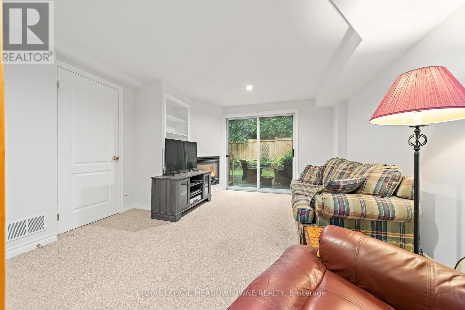 11 - 76 River Drive, Halton Hills (Georgetown), Ontario  L7G 2J2 - Photo 22 - W13555208