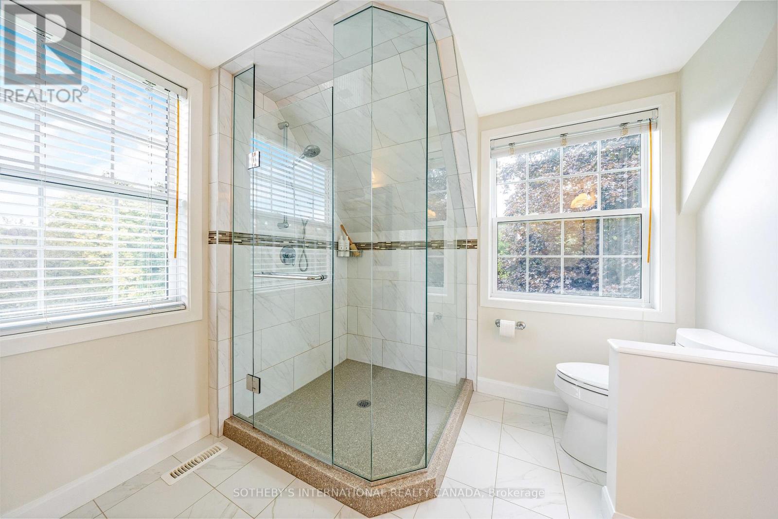 331 Wheelihan Way, Milton (Campbellville), Ontario  L0P 0A1 - Photo 37 - W13555468