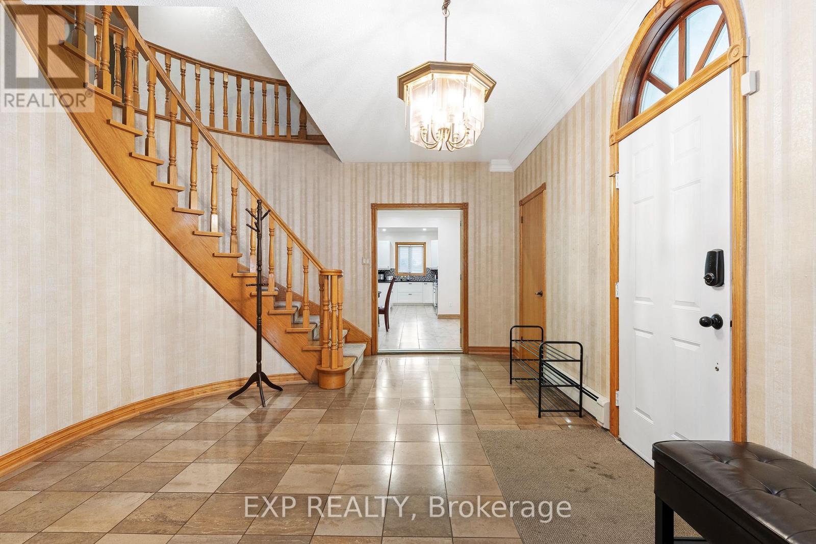 11677 Regional Rd 25, Halton Hills (Es Rural Esquesing), Ontario  L7J 2M1 - Photo 12 - W13559212