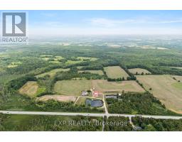 <div class="price">$4,199,900</div> 11677 Regional Rd 25, Halton Hills (Es Rural Esquesing)<br><div style="margin-bottom:8px;"><small>Exp Realty</small></div><div class='bed_bath'>4 Bed | 5 Bath</div>