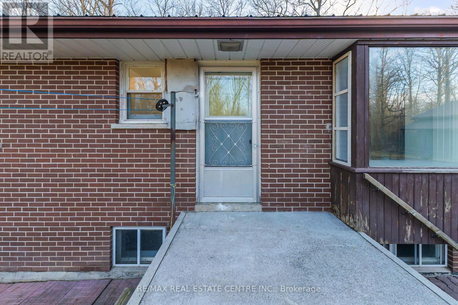 8449 8th Line, Halton Hills (Rural Halton Hills), Ontario  L7G 4S5 - Photo 31 - W13560286