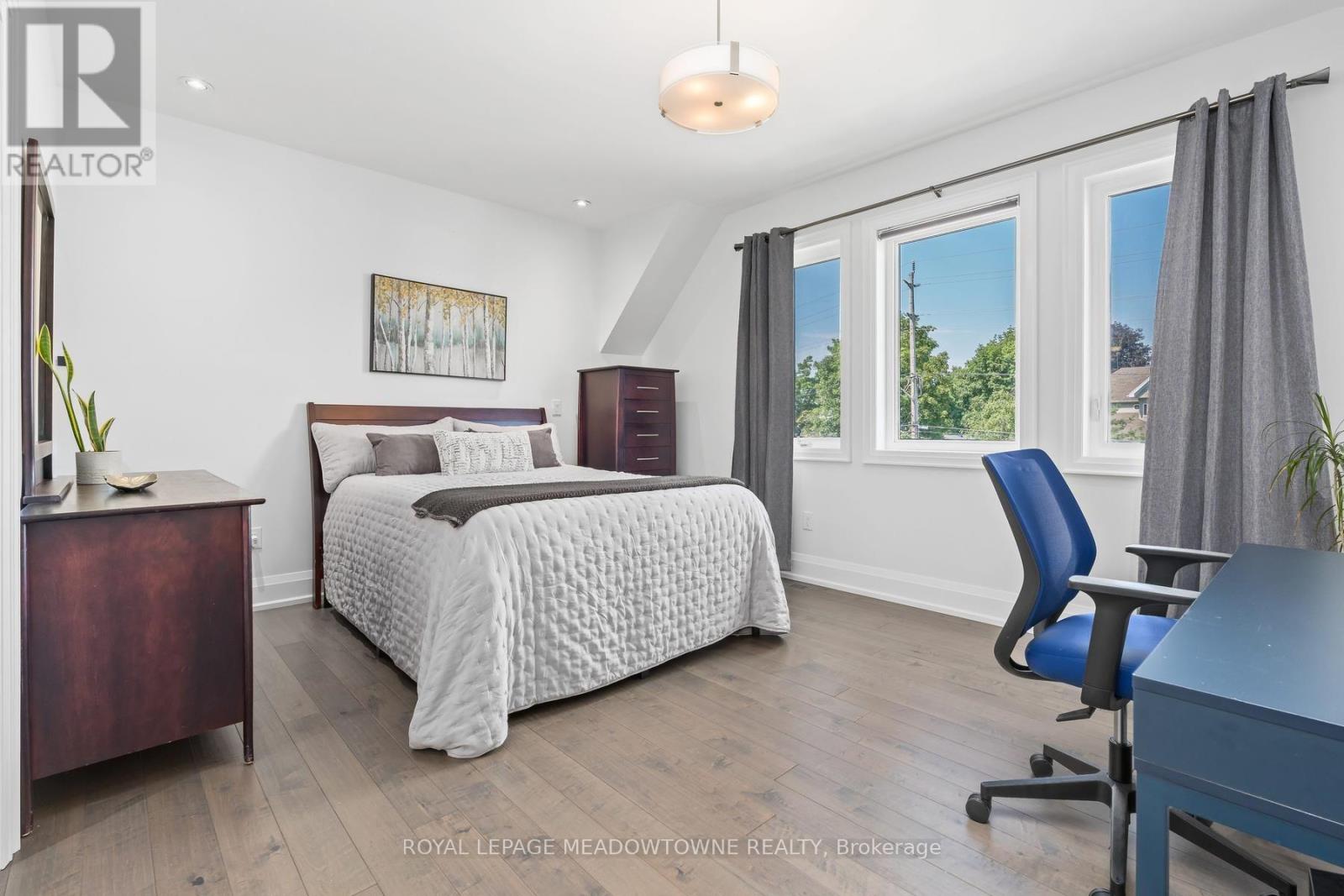 17 Ontario Street, Halton Hills (Georgetown), Ontario  L7G 3K5 - Photo 30 - W13560714