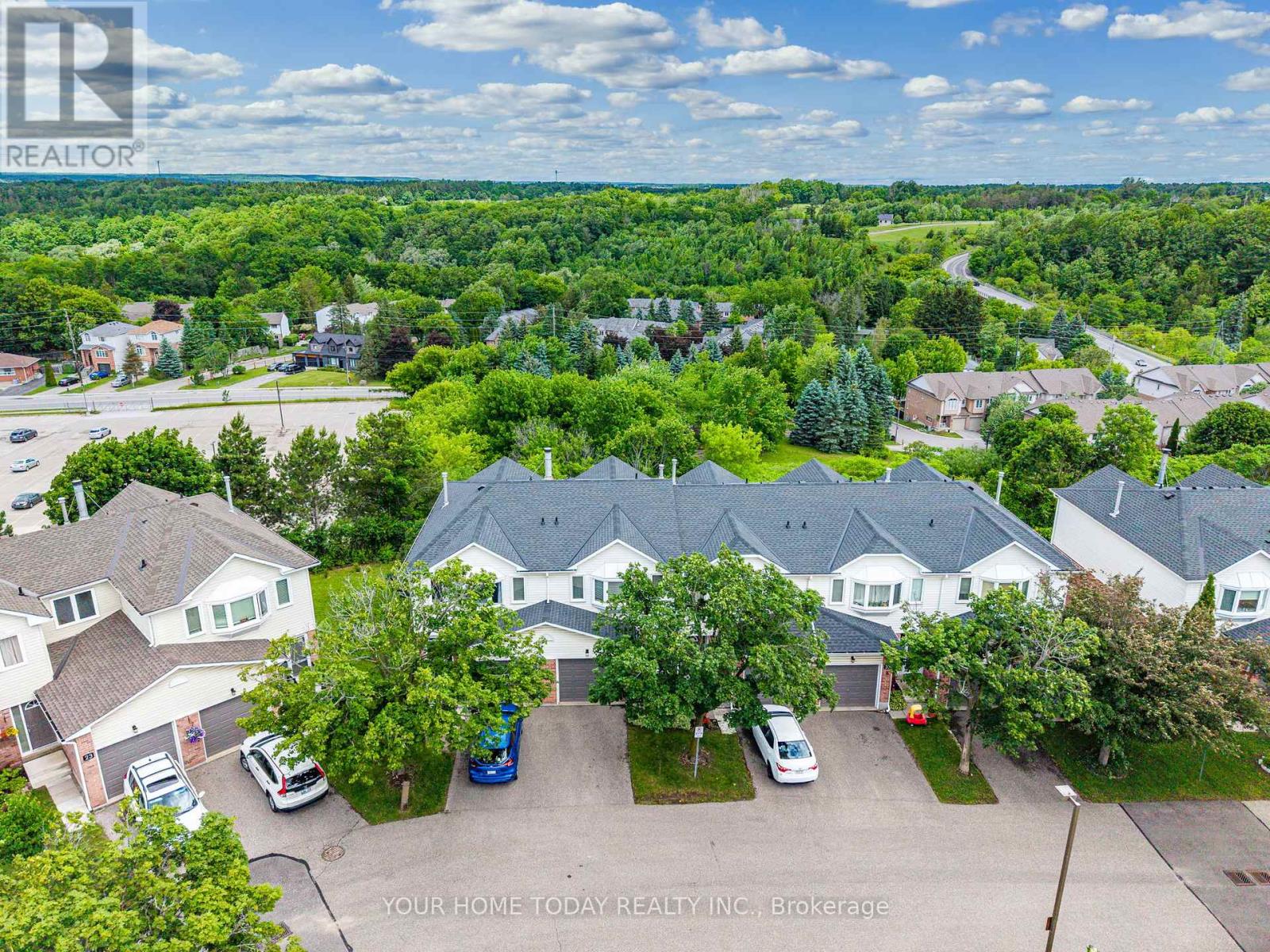 29 Corey Circle, Halton Hills (Georgetown), Ontario  L7G 5L7 - Photo 2 - W13561338