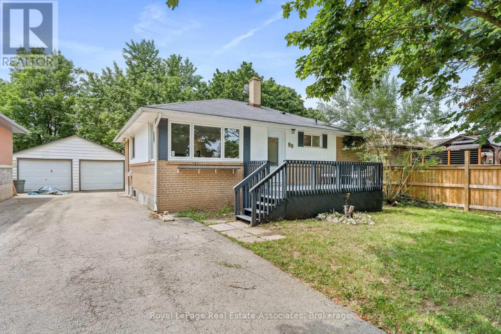 90 Longfield Road, Halton Hills (Ac Acton), Ontario  L7J 2K4 - Photo 1 - W13561530