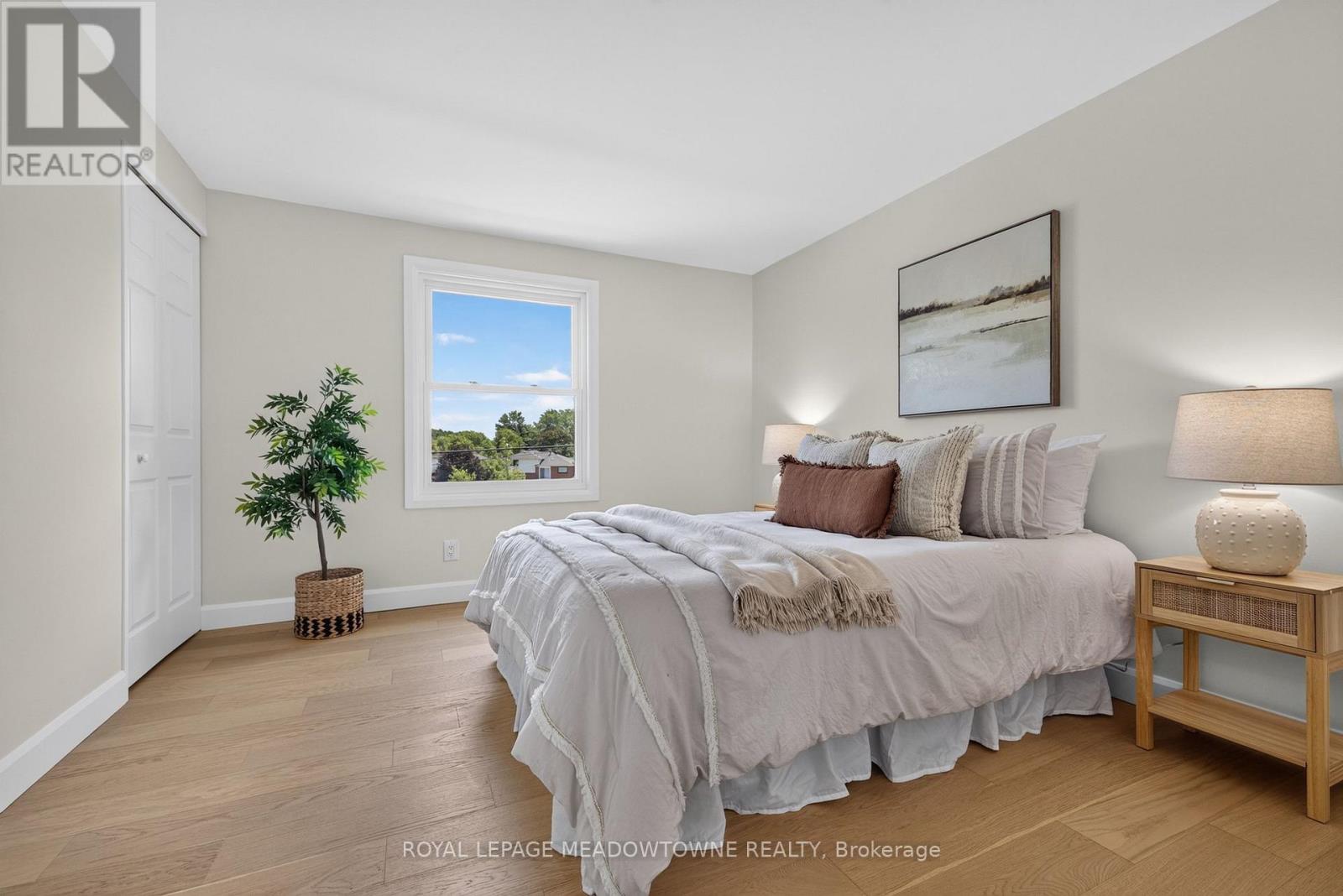 377 Delrex Boulevard, Halton Hills (Georgetown), Ontario  L7G 4H6 - Photo 19 - W13562020