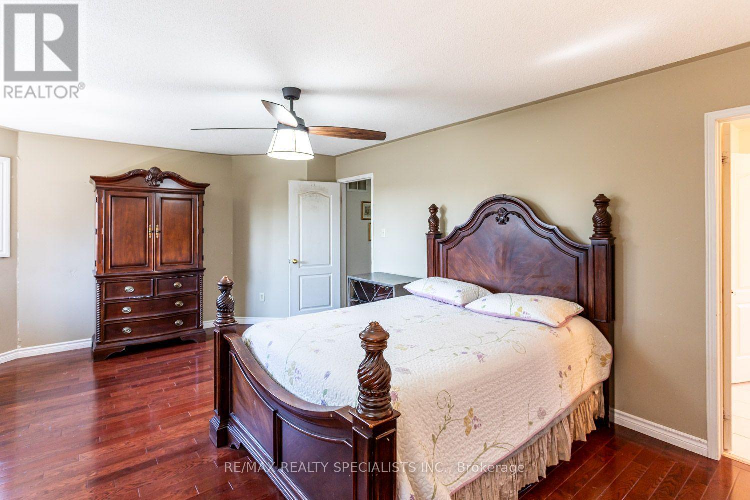 10 Split Maple Lane, Halton Hills (Georgetown), Ontario  L7G 5R7 - Photo 32 - W13563264