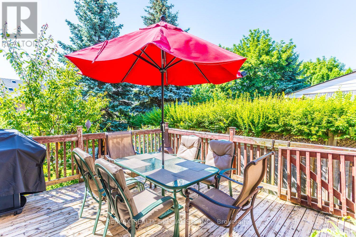 10 Split Maple Lane, Halton Hills (Georgetown), Ontario  L7G 5R7 - Photo 46 - W13563264