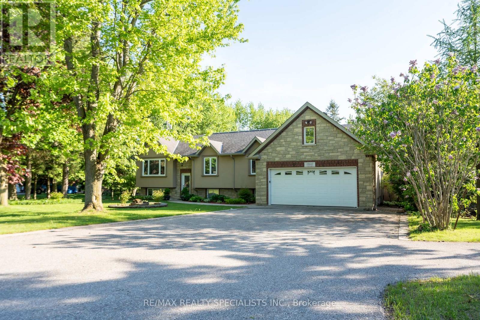10642 Sixth Line, Halton Hills (Rural Halton Hills), Ontario  L7G 4S6 - Photo 1 - W13566400