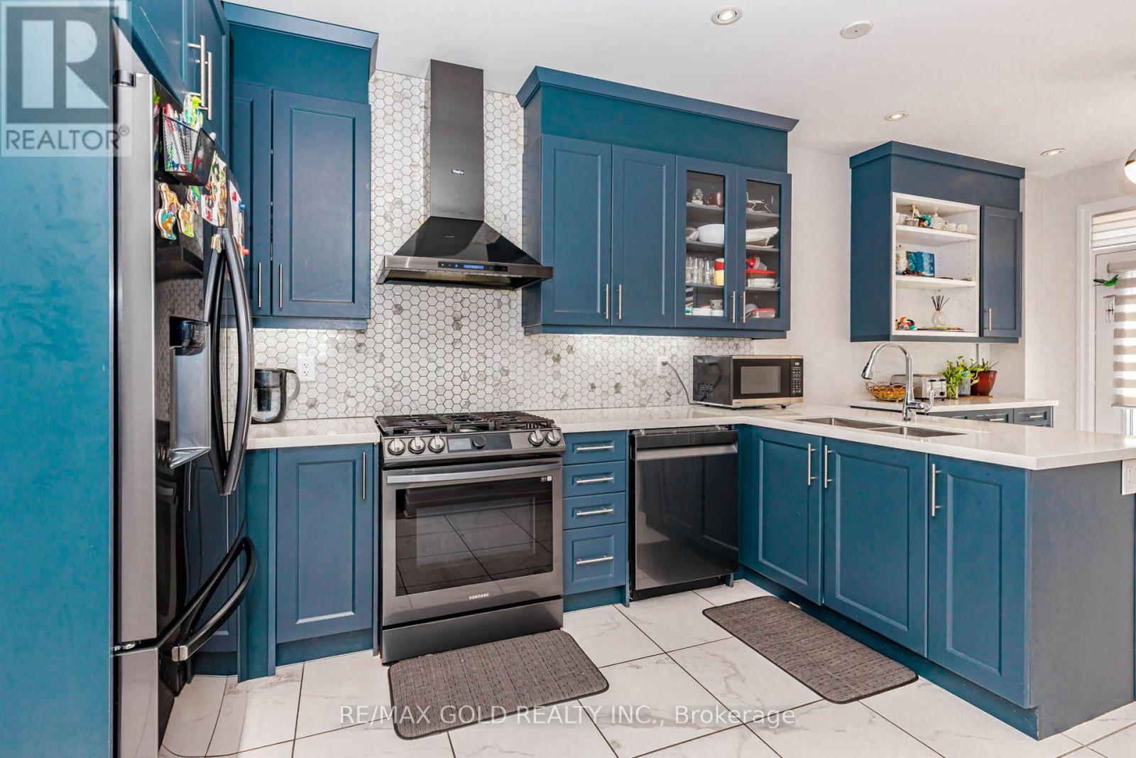 7 Overstone Road, Halton Hills (Georgetown), Ontario  L7G 0N5 - Photo 12 - W13566500