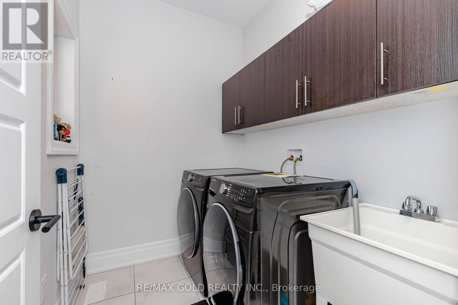 7 Overstone Road, Halton Hills (Georgetown), Ontario  L7G 0N5 - Photo 20 - W13566500