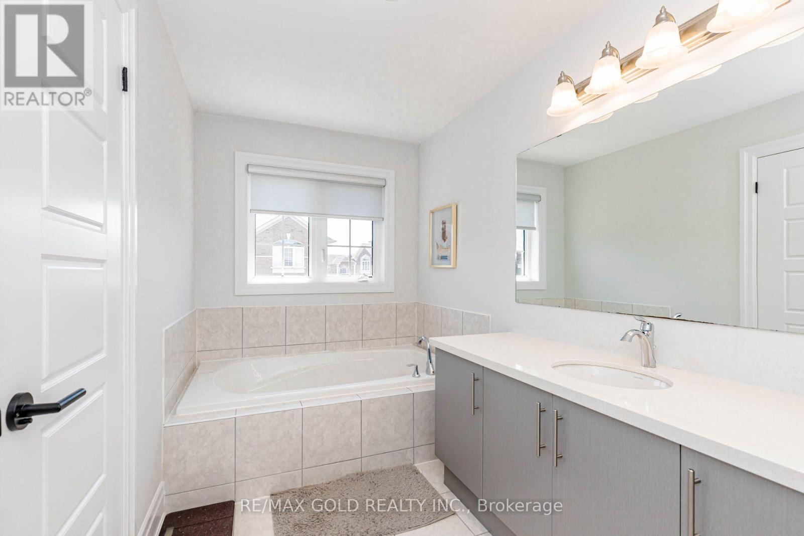 7 Overstone Road, Halton Hills (Georgetown), Ontario  L7G 0N5 - Photo 26 - W13566500
