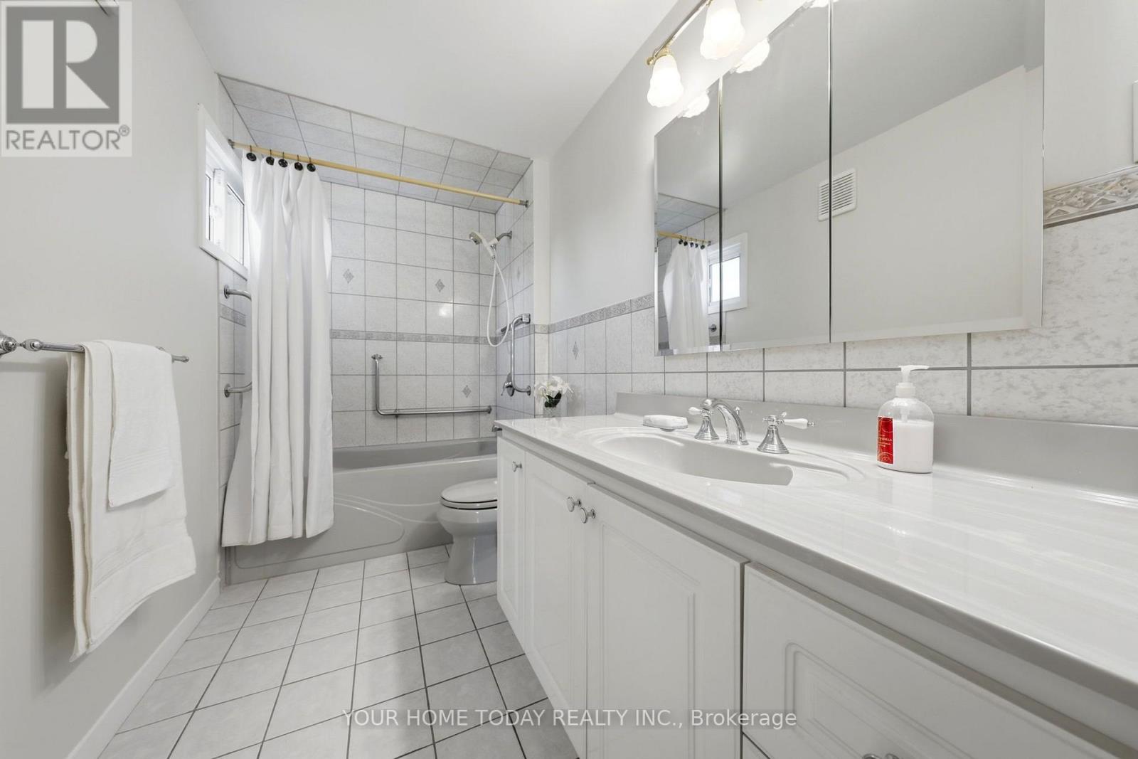 35 Dawson Crescent, Halton Hills (Georgetown), Ontario  L7G 1H3 - Photo 29 - W13567144