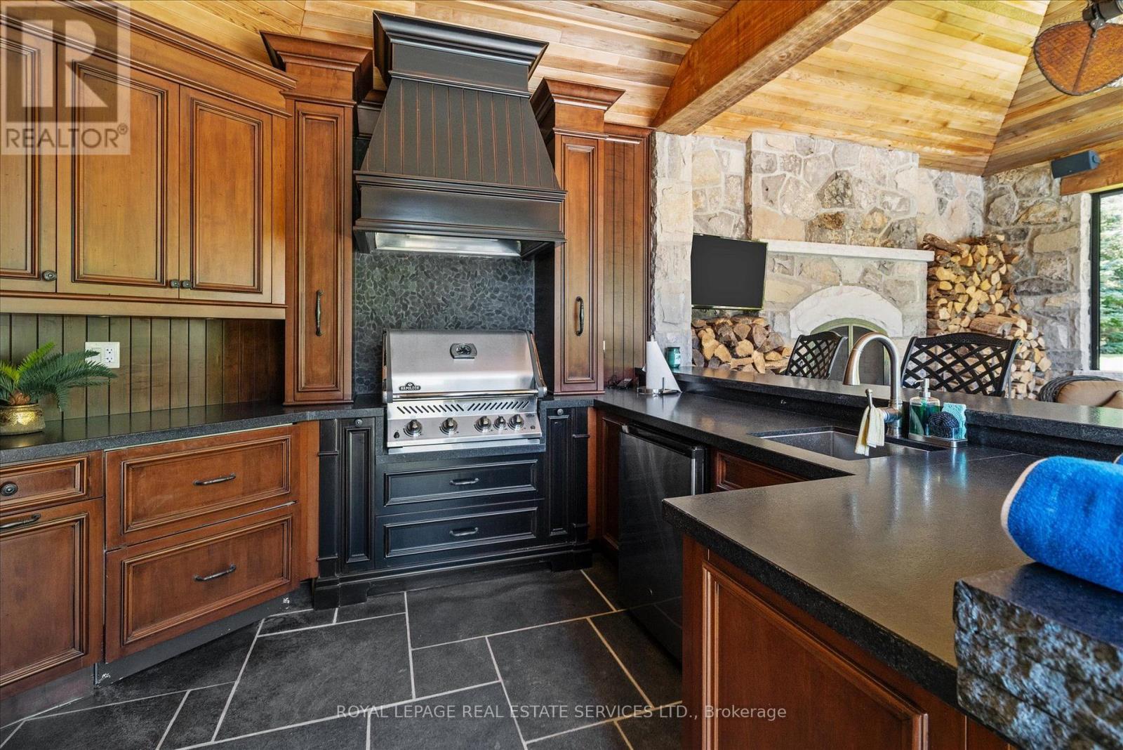 10090 Pineview Trail, Milton, Ontario  L0P 1B0 - Photo 42 - W13568144
