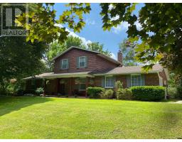 <div class="price">$1,699,900</div> 12170 Sixth Line Nassagaweya, Milton (Na Rural Nassagaweya)<br><div style="margin-bottom:8px;"><small>Royal LePage Meadowtowne Realty Inc.</small></div><div class='bed_bath'>3 Bed | 2 Bath</div>