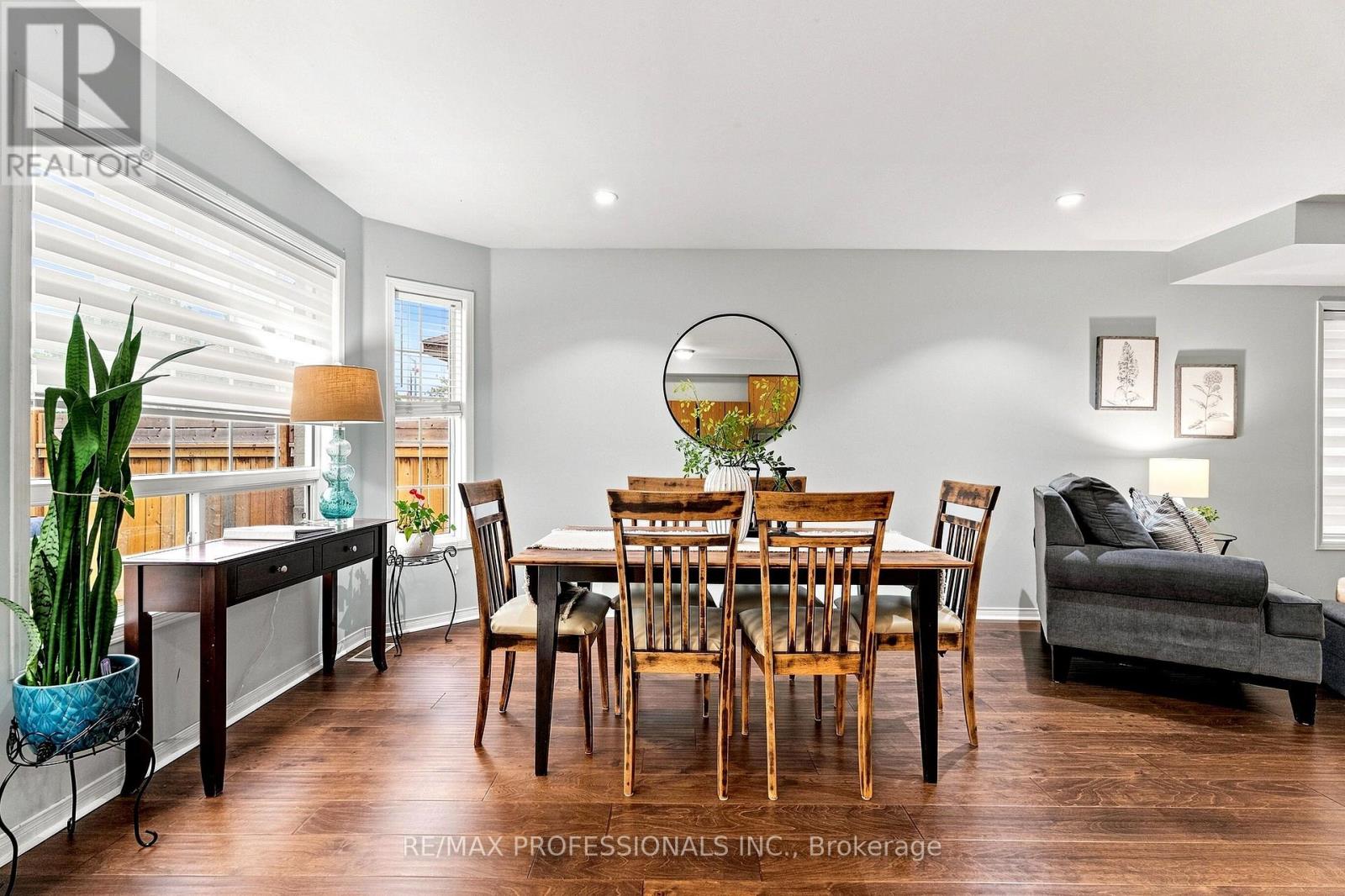 137 Dominion Gardens Drive, Halton Hills (Georgetown), Ontario  L7G 6B6 - Photo 19 - W13570058