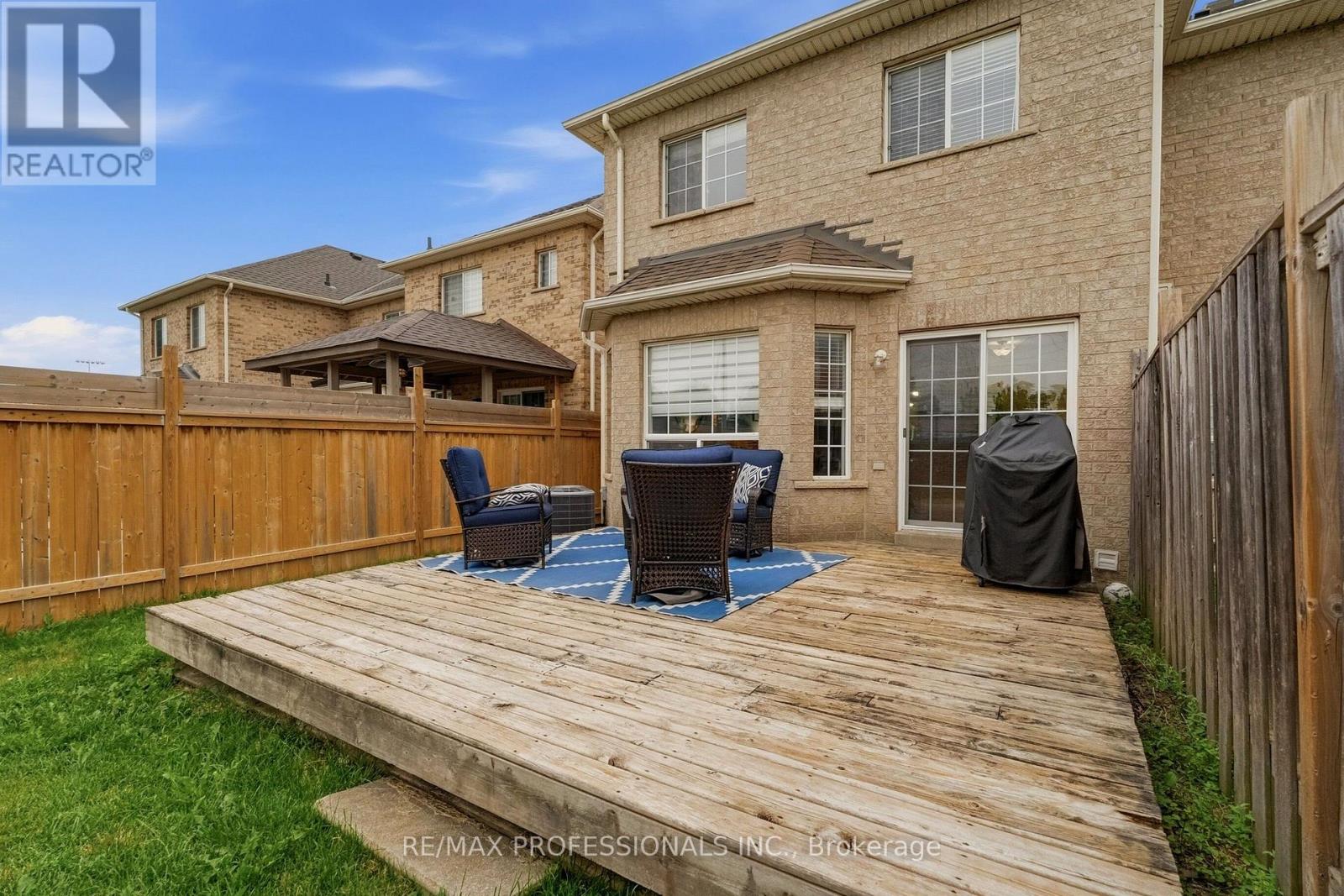 137 Dominion Gardens Drive, Halton Hills (Georgetown), Ontario  L7G 6B6 - Photo 38 - W13570058