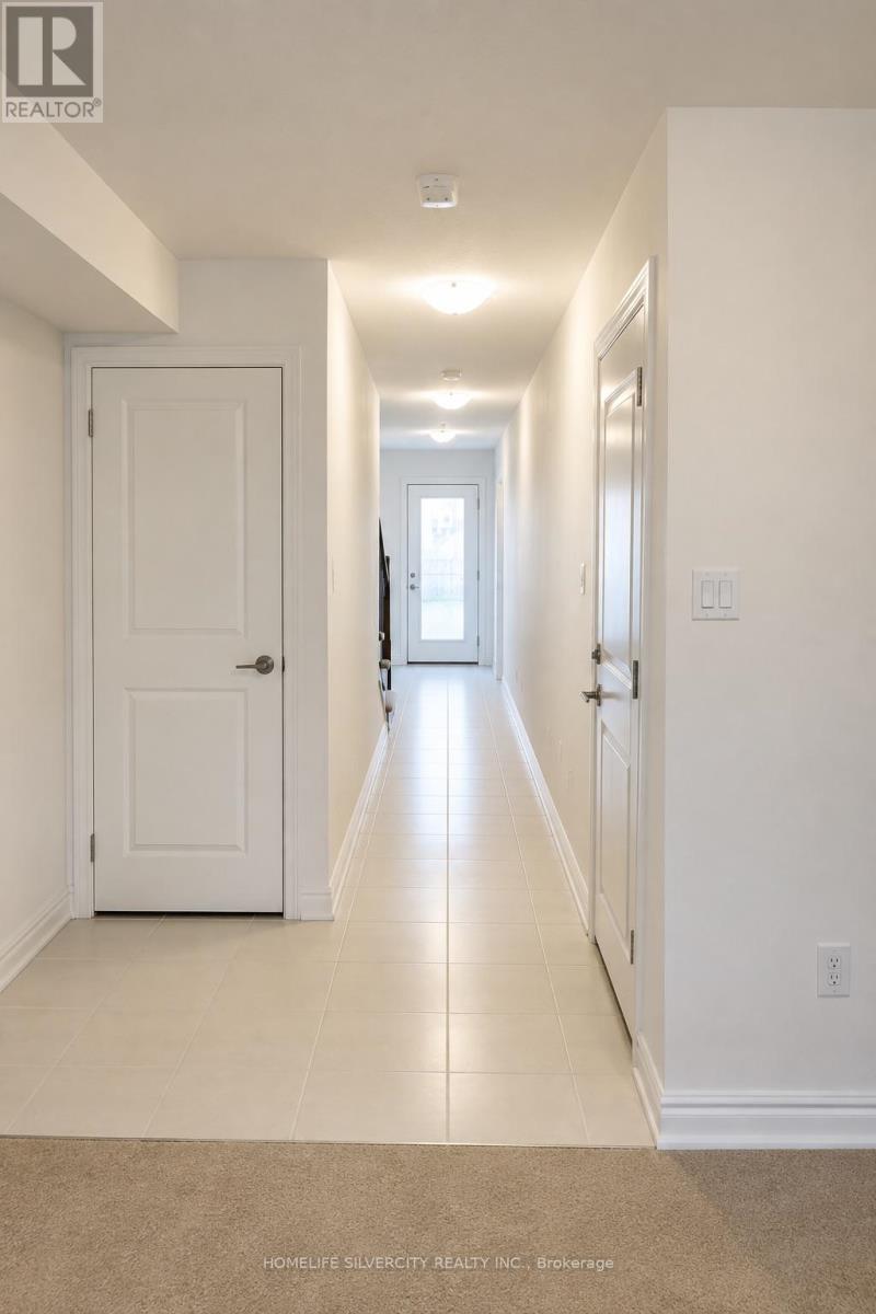 41 Humberstone Drive, Halton Hills (Georgetown), Ontario  L7G 0P5 - Photo 3 - W13571592