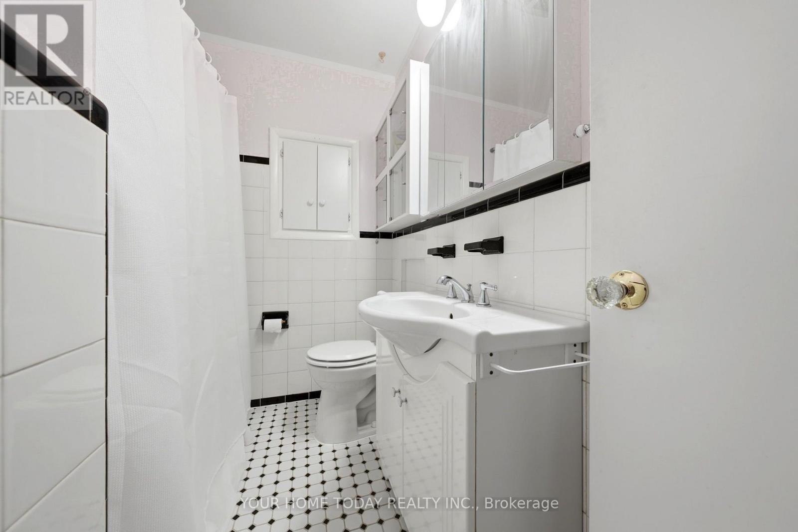 22 Norton Crescent, Halton Hills (Georgetown), Ontario  L7G 1N2 - Photo 21 - W13571968
