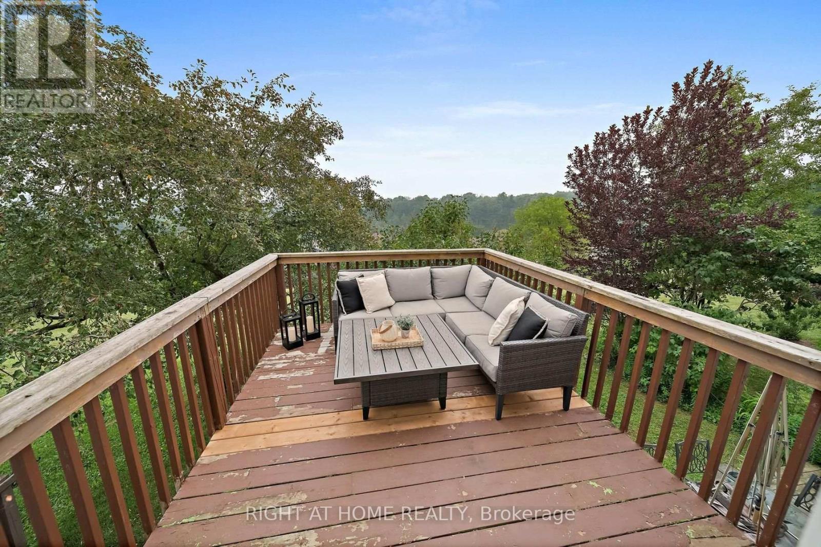 53 Corey Circle, Halton Hills (Georgetown), Ontario  L7G 5L7 - Photo 15 - W13572022