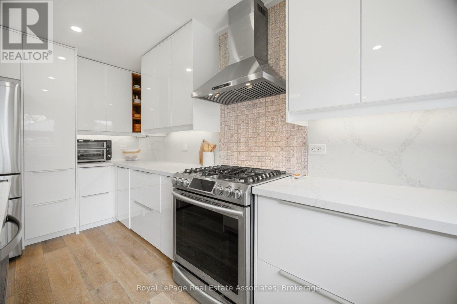 225 Barber Drive, Halton Hills (Georgetown), Ontario  L7G 5K5 - Photo 11 - W13572920