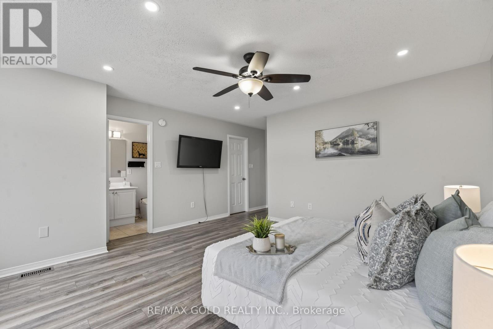 106 Meadowlark Dr Drive, Halton Hills (Georgetown), Ontario  L7G 6N6 - Photo 15 - W13575890