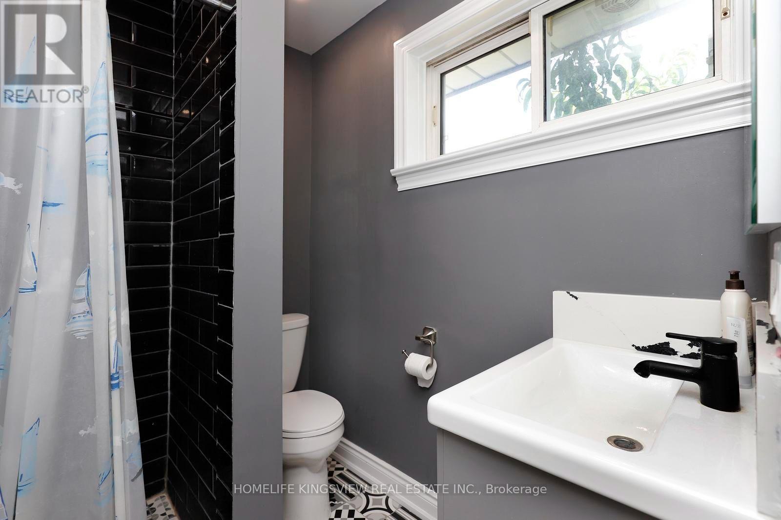 110 Longfield Road, Halton Hills (Ac Acton), Ontario  L7J 2K4 - Photo 14 - W13577088