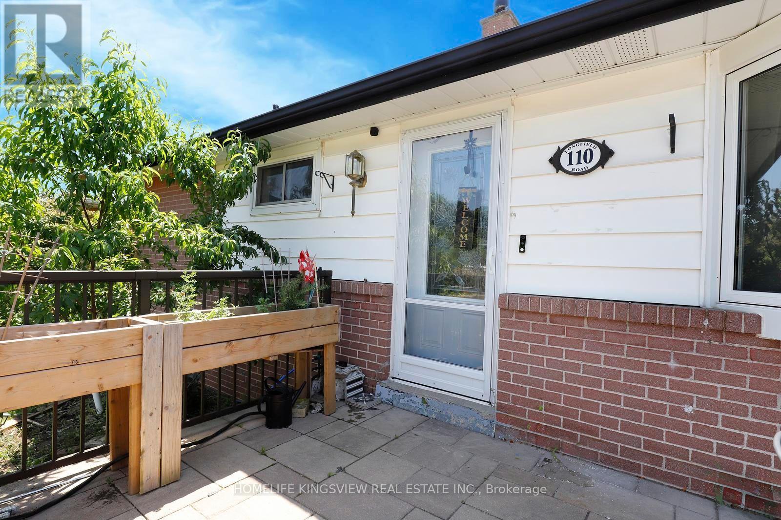110 Longfield Road, Halton Hills (Ac Acton), Ontario  L7J 2K4 - Photo 3 - W13577088