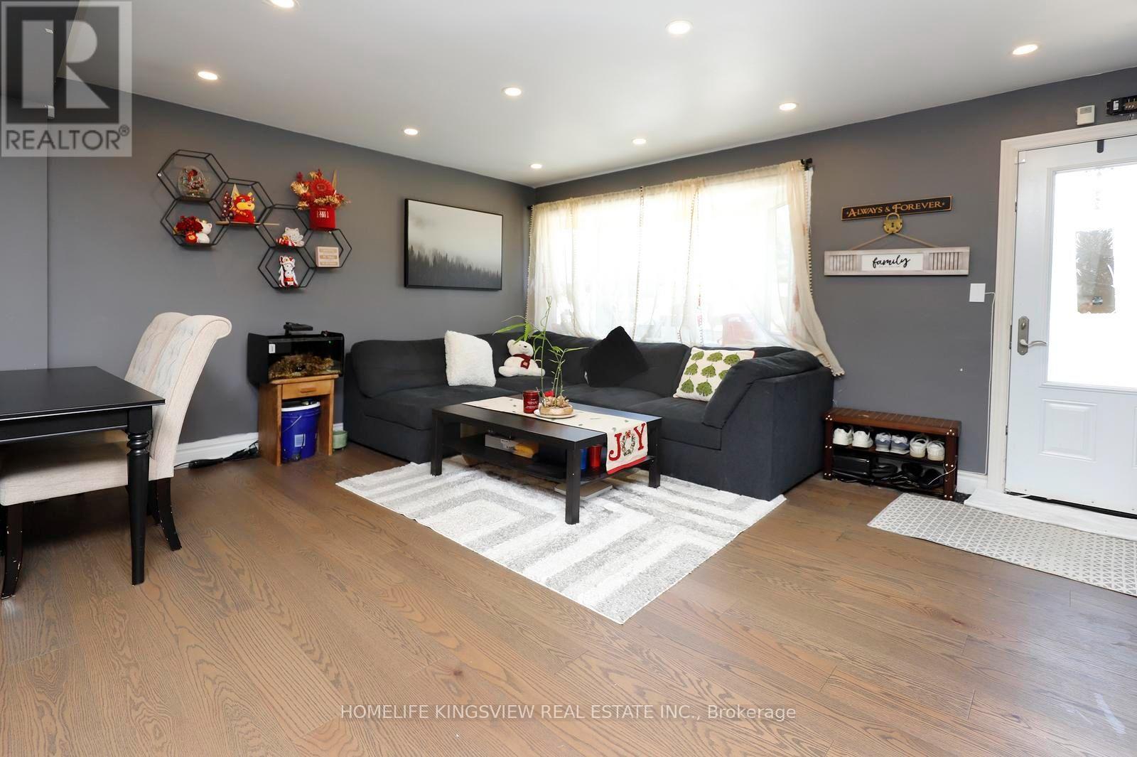 110 Longfield Road, Halton Hills (Ac Acton), Ontario  L7J 2K4 - Photo 5 - W13577180