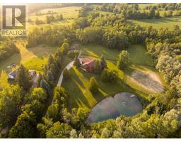 <div class="price">$1,699,000</div> 12613 Second Line, Milton (Na Rural Nassagaweya)<br><div style="margin-bottom:8px;"><small>Royal LePage Royal City Realty</small></div><div class='bed_bath'>4 Bed | 3 Bath</div>